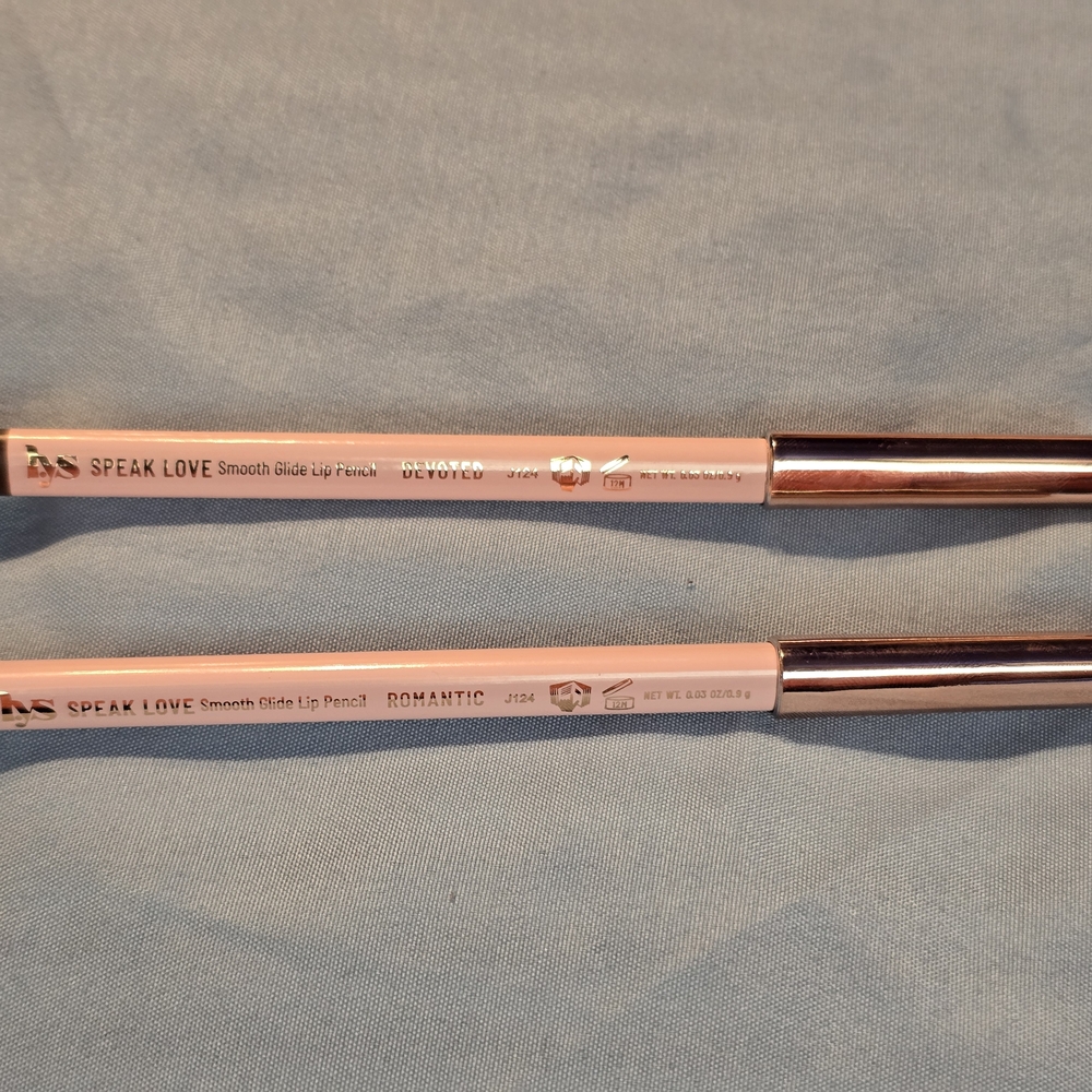 Smooth Glide Lip Pencil Set - Devoted & Romantic